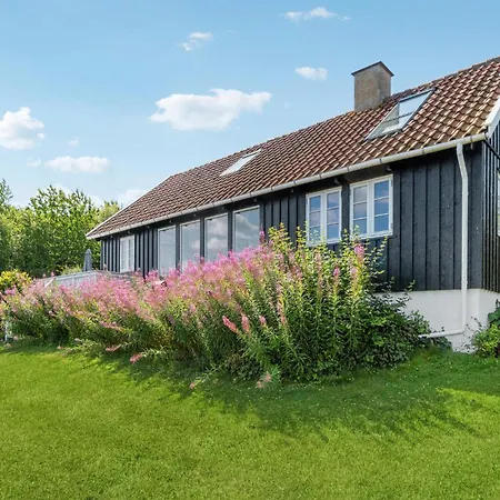 Lovely In With House Sea View Svaneke